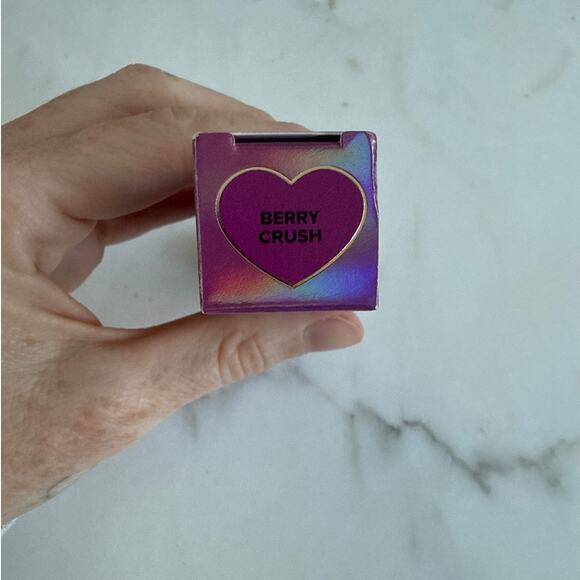 Too Faced Lip Injection Maximum Plump 0.14 oz Berry Crush - Picture 3 of 3